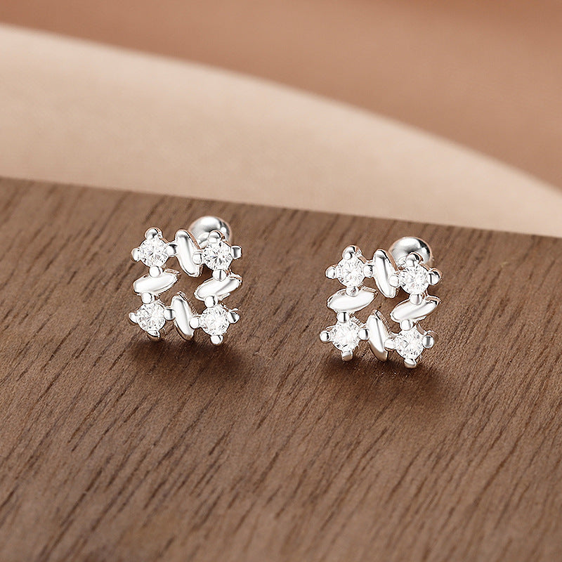 Wholesale S999 Sterling Silver Screw Pattern Simple Temperament Small Ear Bone Stud Earrings
